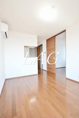 居室・リビング　洋室のお部屋です。