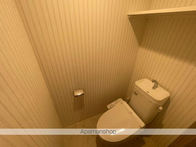 湘南新宿ライン高海 平塚駅 徒歩6分 10階建 築4年のトイレ写真