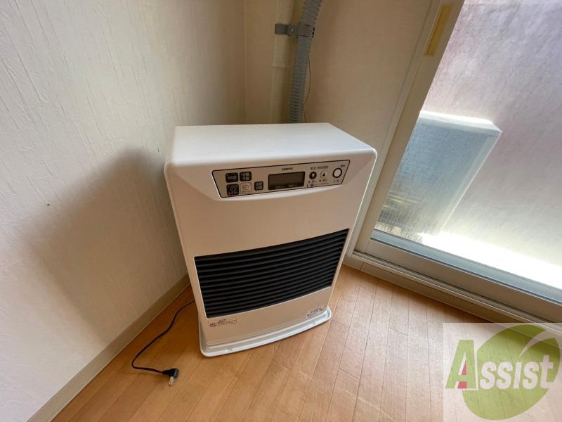 その他設備　灯油暖房です。札幌の寒い冬もこれで大丈夫！