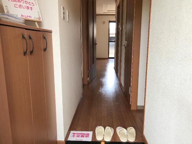 玄関　玄関