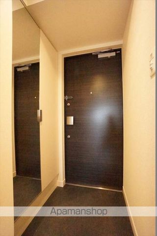 地下鉄東山線 亀島駅 徒歩6分 15階建 築8年の玄関写真