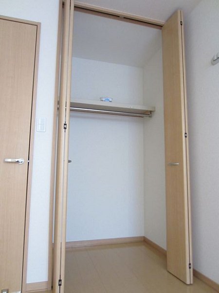 収納　クローゼット