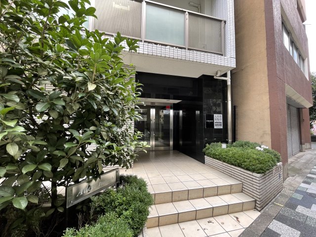 エントランス　アーデン板橋　板橋区板橋3