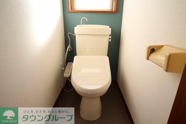 西武狭山線 下山口駅 徒歩5分 2階建 築38年のトイレ写真