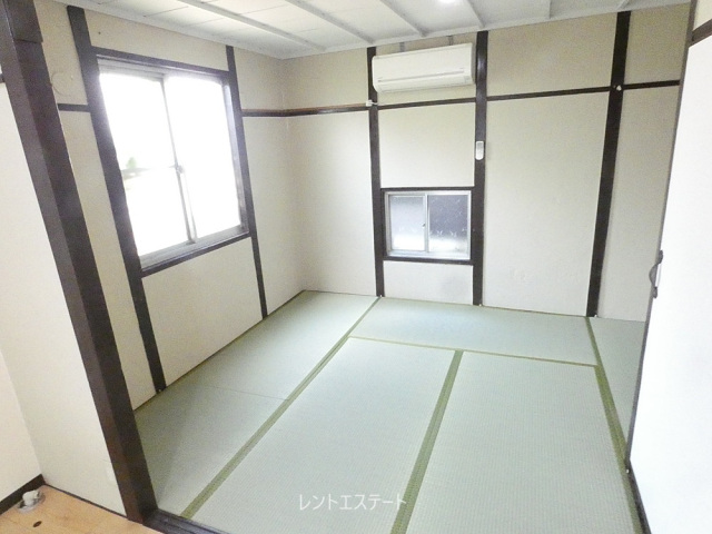 地下鉄御堂筋線 昭和町駅 徒歩10分 1階建 築74年の玄関写真