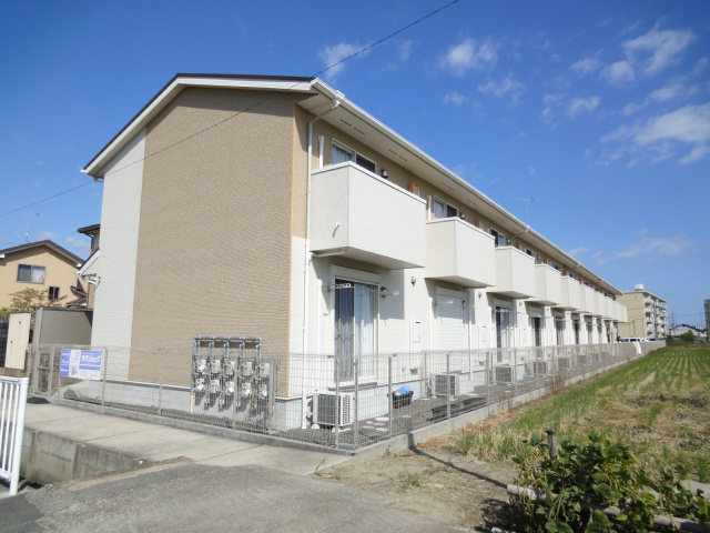 ＪＲ東海道本線 栗東駅 徒歩32分 築17年