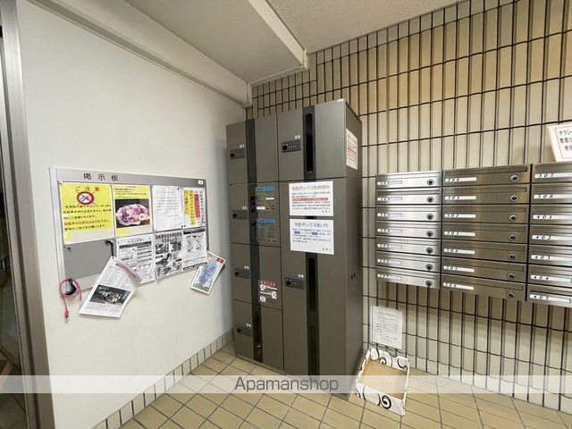 広島電鉄本線 本川町駅 徒歩2分 7階建 築41年の外観写真