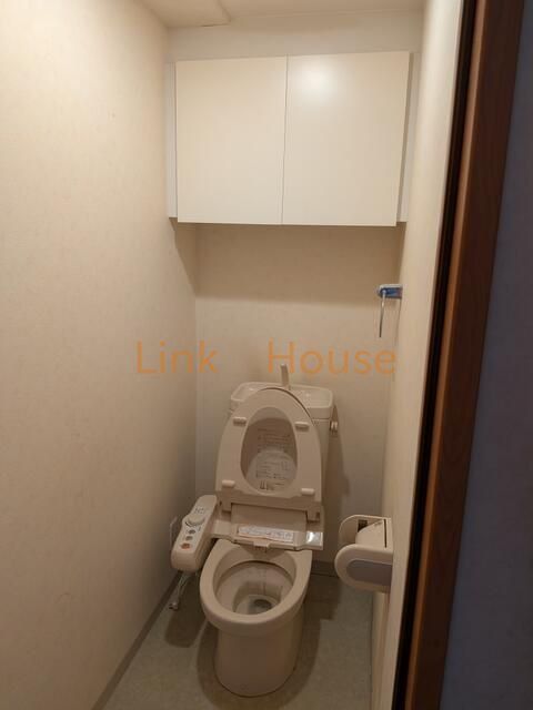 北総線 新柴又駅 徒歩4分 8階建 築25年のトイレ写真