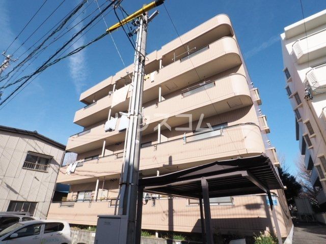 ハイツまぐろの外観写真