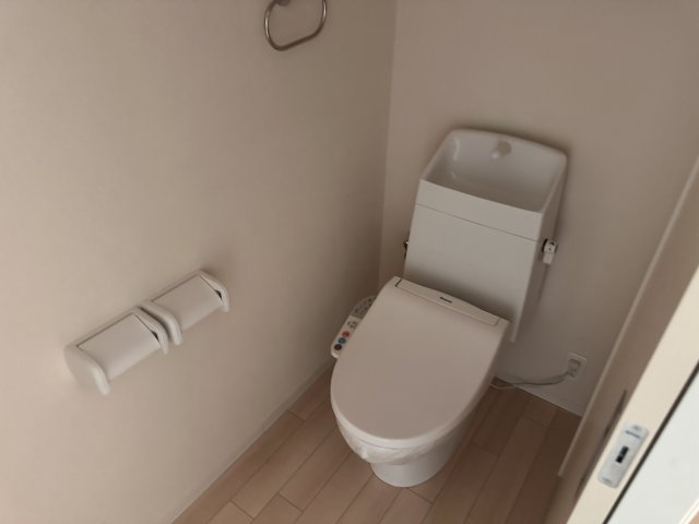 フルール宝殿のトイレ写真