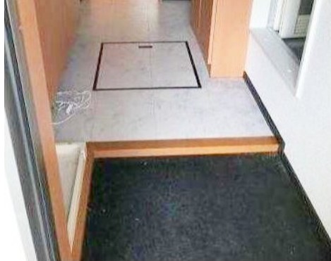 サンライズ船越の玄関写真