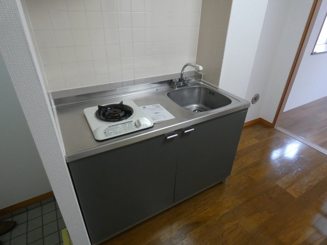クローバーハイムIIのキッチン写真