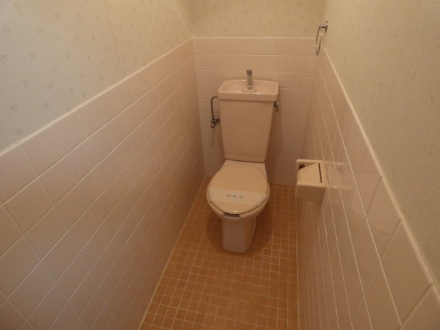 クローバーハイムIIのトイレ写真
