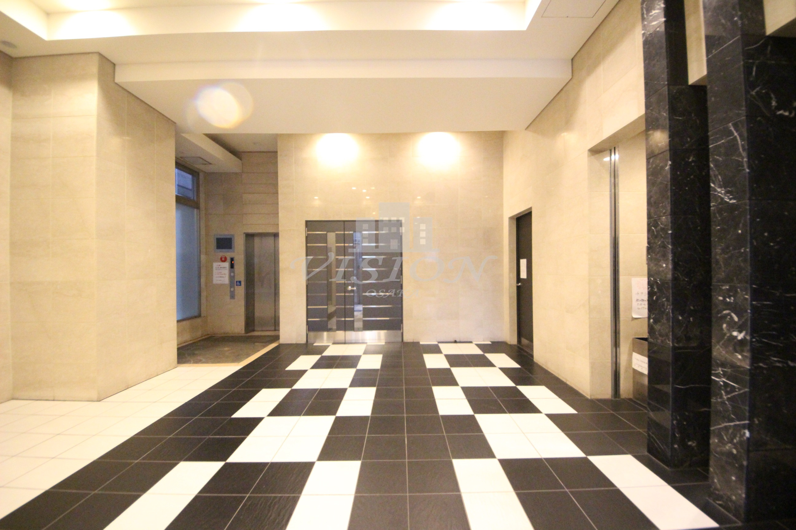 地下鉄長堀鶴見緑地線 松屋町駅 徒歩4分 12階建 築13年の外観写真