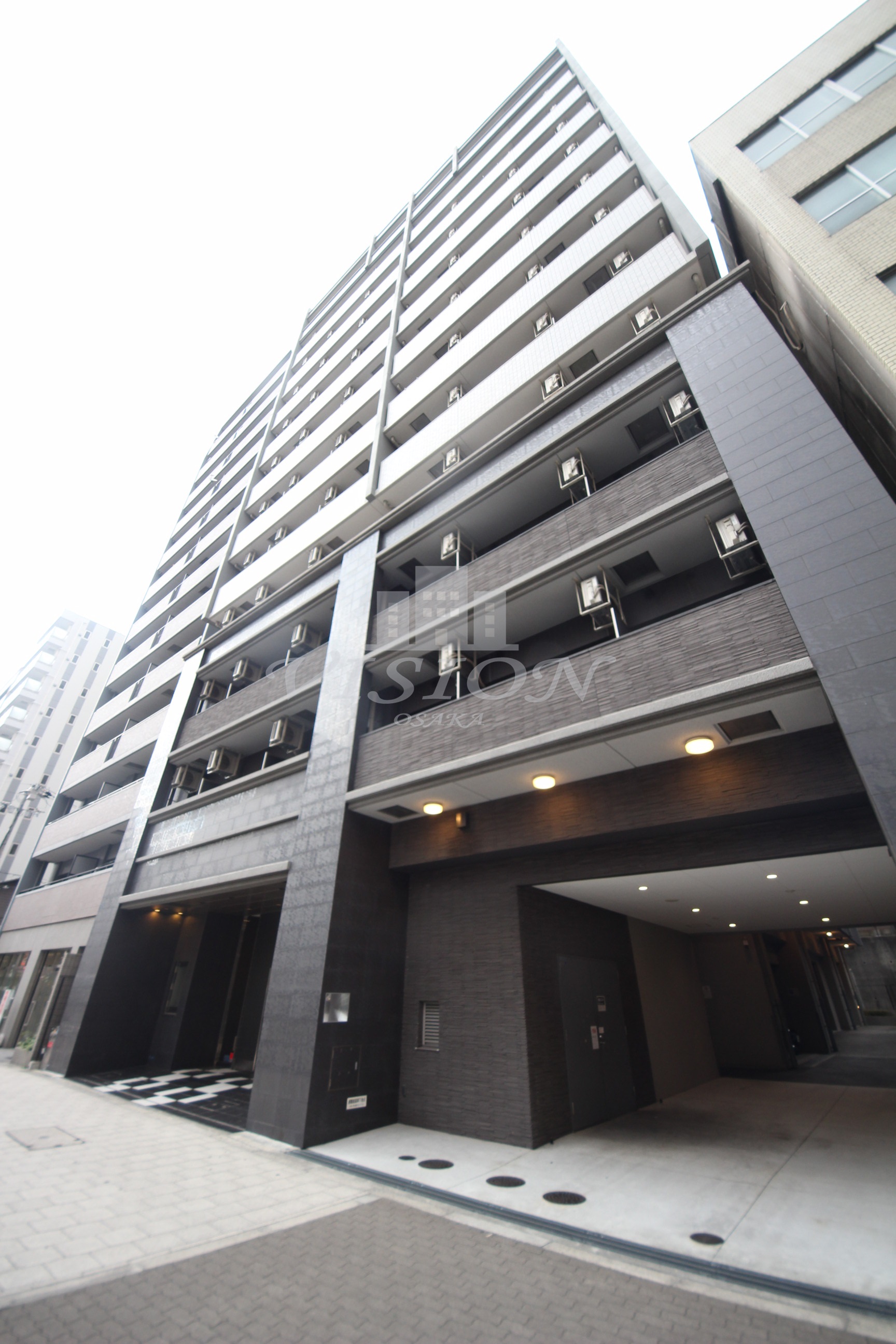 地下鉄長堀鶴見緑地線 松屋町駅 徒歩4分 築13年