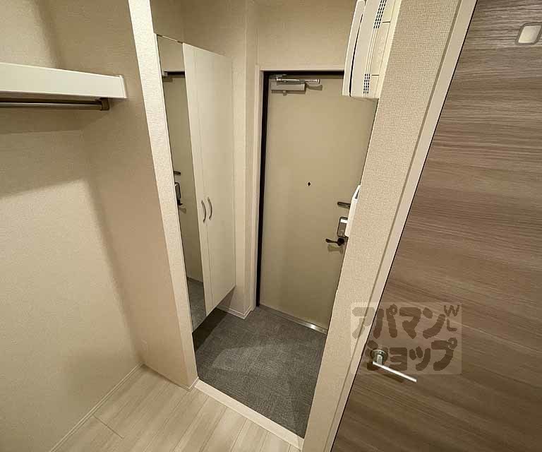 D-room三条大橋の玄関写真