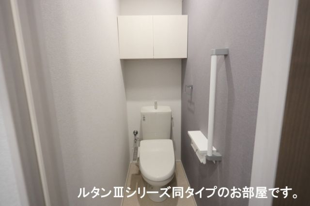 グレイス II Aの玄関写真
