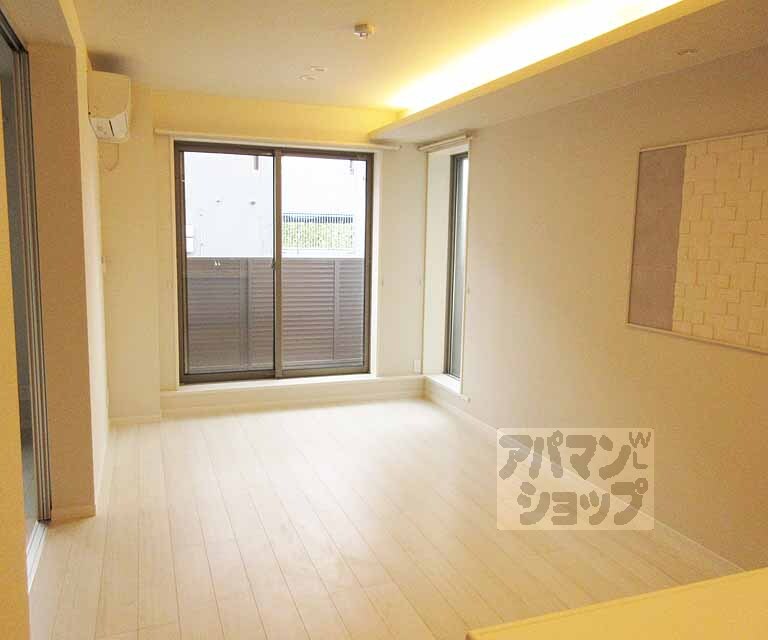居室・リビング　とっても綺麗な室内です・