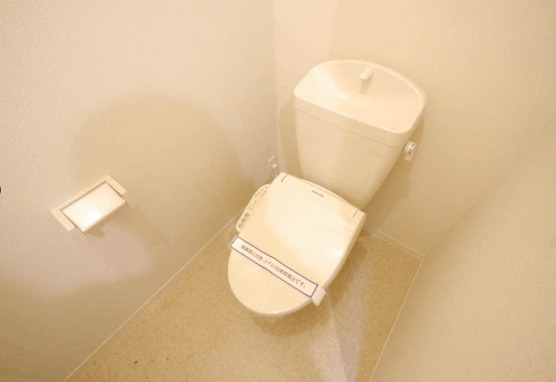 シャーメゾン朽網駅前のトイレ写真