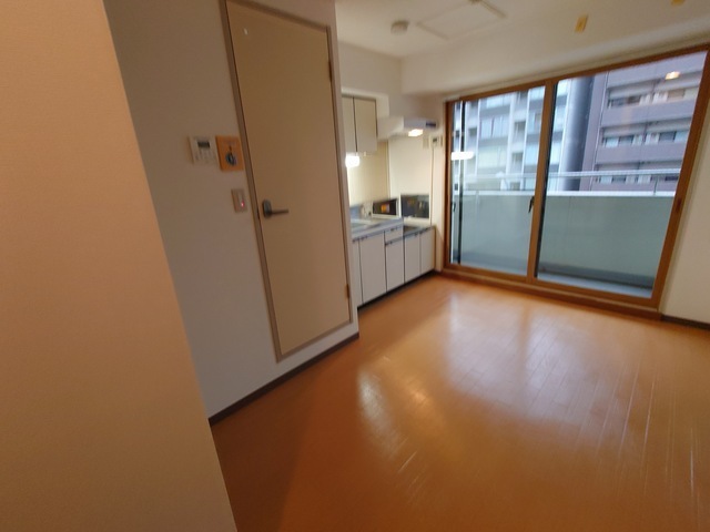 ウィンディア富士見町II番館の居間写真