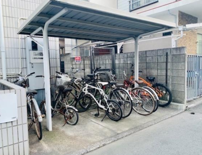 東急東横線 武蔵小杉駅 徒歩9分 3階建 築33年の外観写真