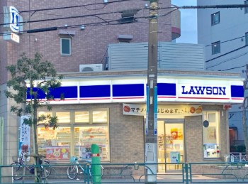 コンビニ　ローソン文花三丁目店（コンビニ）まで398m