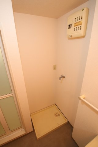 その他設備　室内洗濯機置場