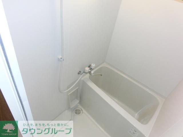 バス・シャワールーム　きれいな浴室です