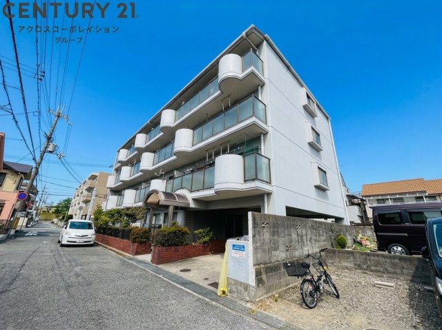 建物外観　敷地内駐輪場あり！