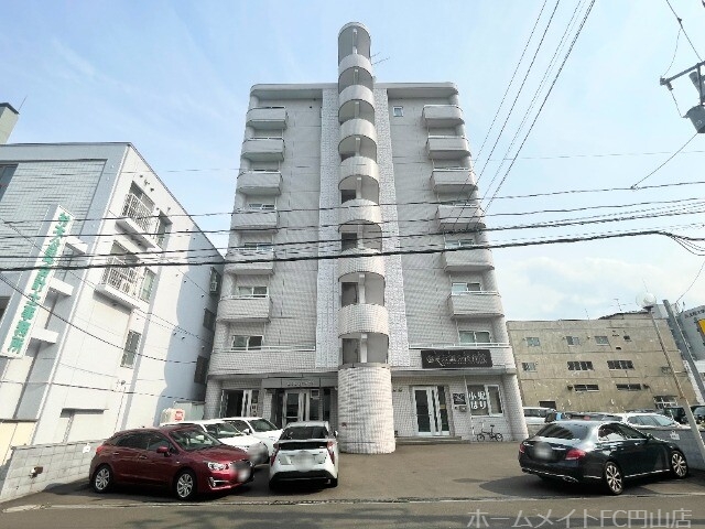 建物外観　外観写真