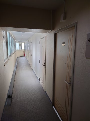ロイヤル石川町の外観写真
