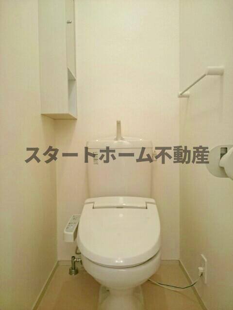 トイレ　ゆったりとした空間のトイレです