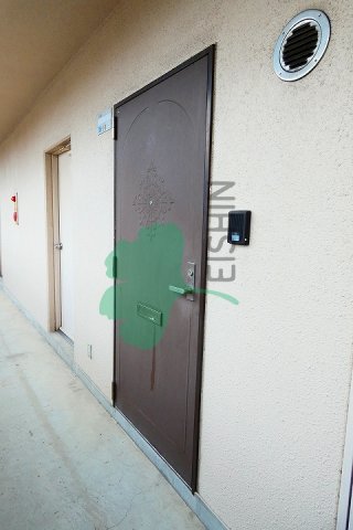 玄関　下駄箱もしっかりついてます！
