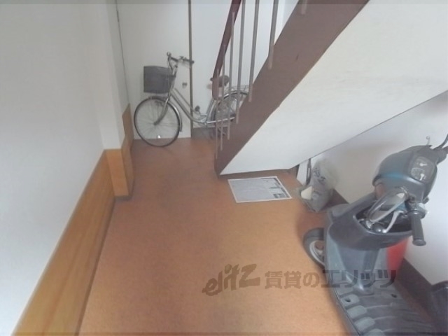 その他部屋・スペース　通路