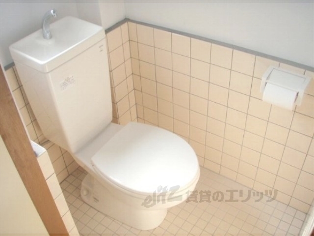 トイレ　共同トイレ