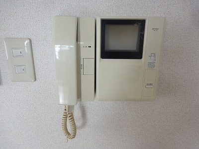 セキュリティ　安心のTVモニター付インターフォン
