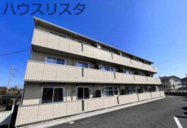 ガーデンハイツリリーフの建物外観