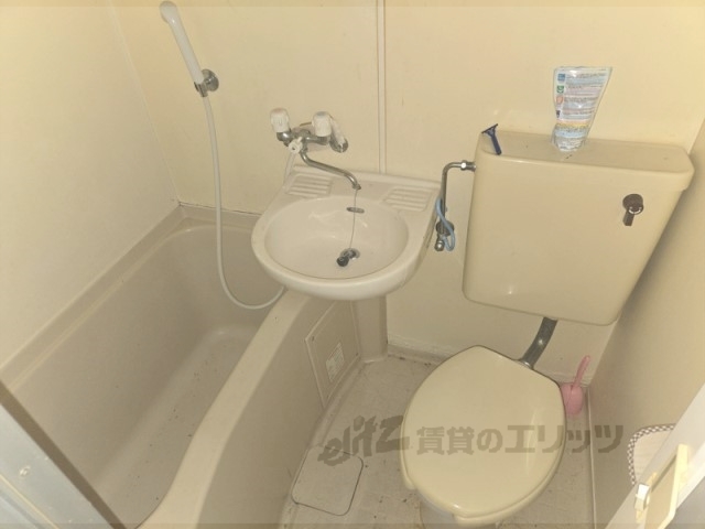 バス・シャワールーム　バス