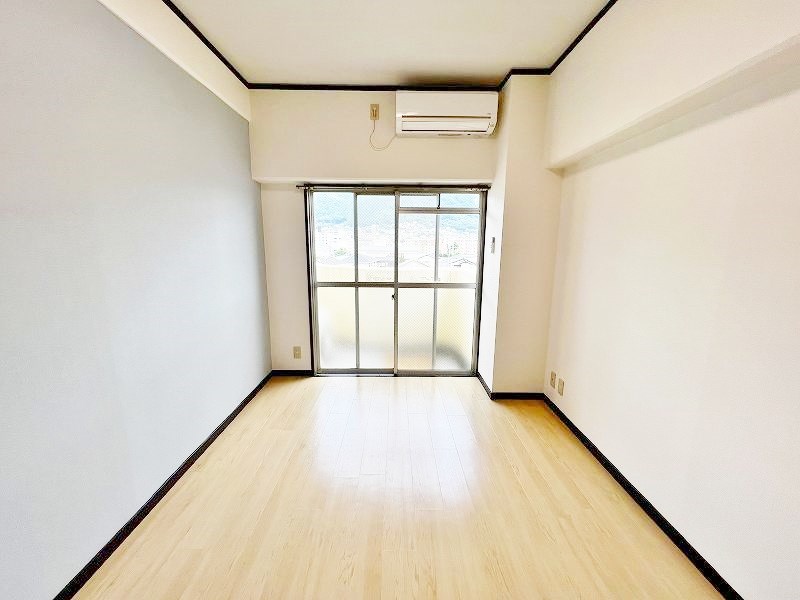 居室・リビング　★洋室7帖★