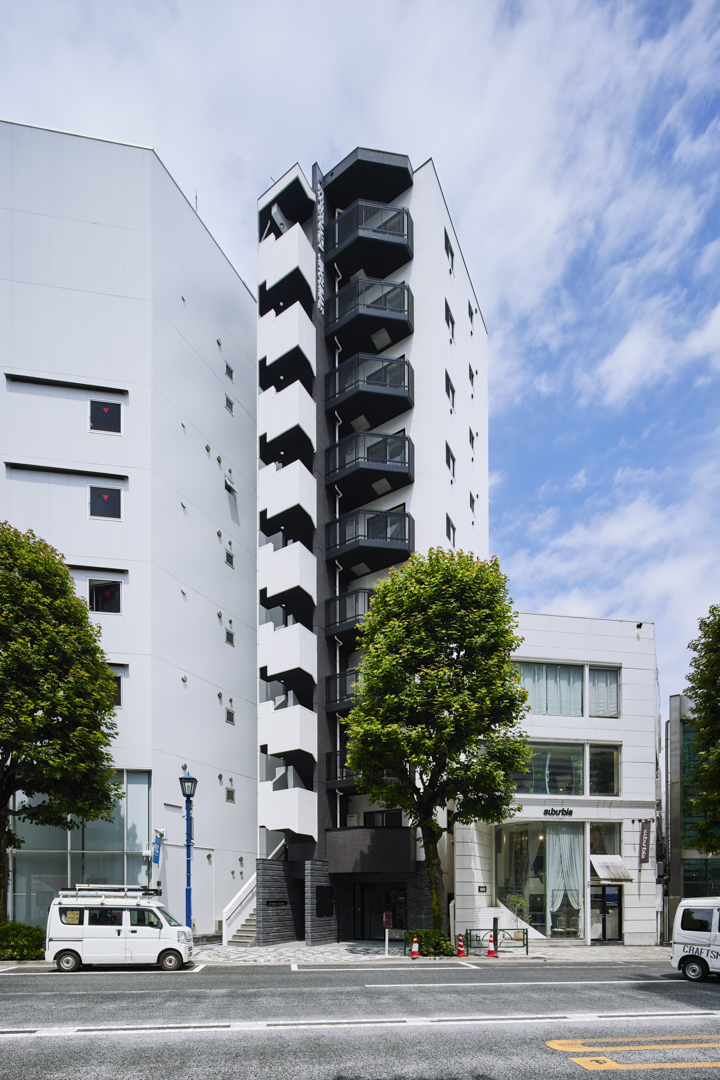 建物外観　スタイリッシュな外観です！