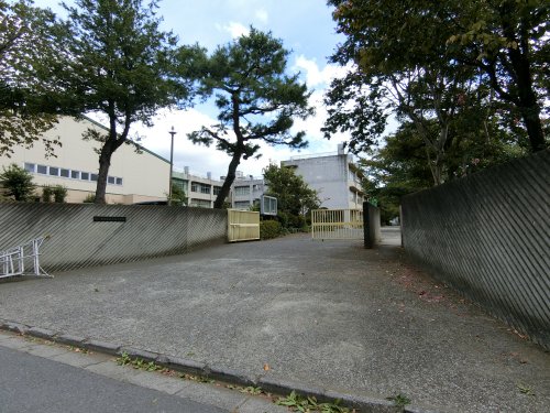 【マンション平成の小学校】