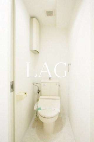 【渋谷区道玄坂のマンションのトイレ】