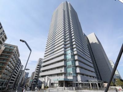 【リバーシティ21新川の建物外観】