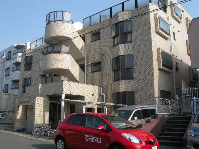 建物外観　爽やかなイメージのマンションです。