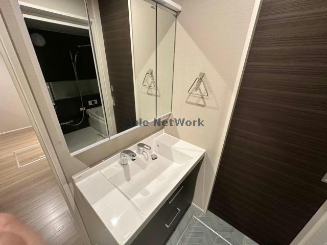 洗面設備　同型　現況優先