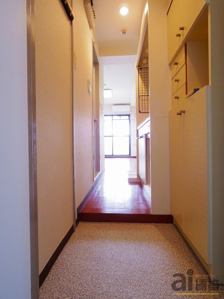 玄関　※同仕様写真です