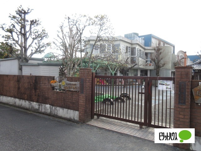 幼稚園・保育園　初倉保育園（幼稚園・保育園）まで546m