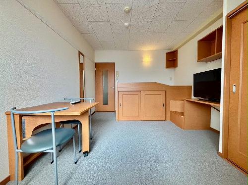 居室・リビング　設備・仕様は号室により異なる為、現状を優先いたします。