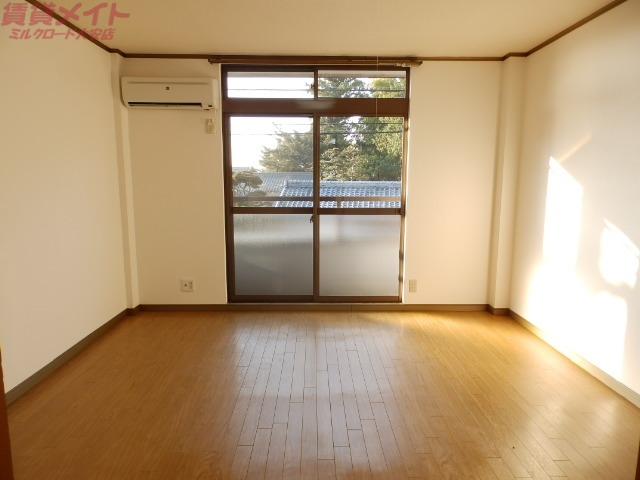 居室・リビング　同型別部屋