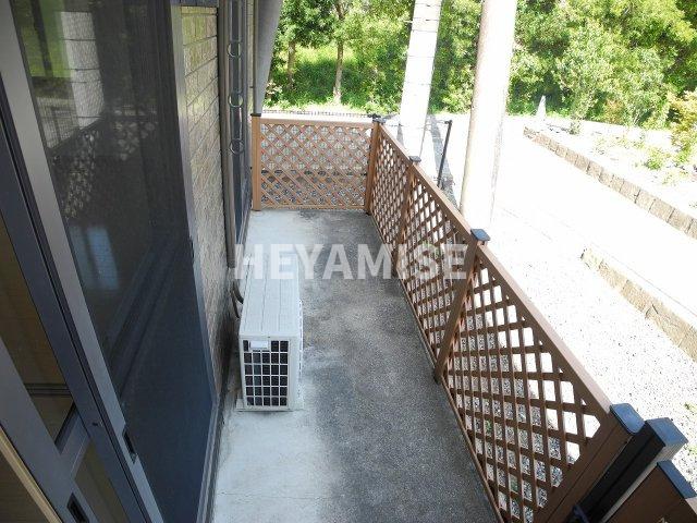 庭　※室内画像は別号室のもの